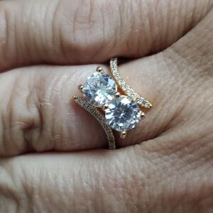 STERLING SILVER GOLD RING WITH CLEAR STONE SZ 6